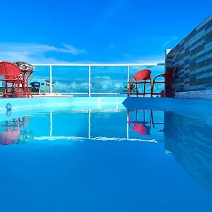  Hotel Piscinas Naturais